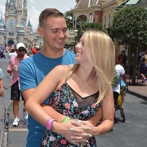 Meet your Posher, Dana